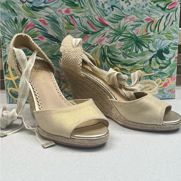 Lilly Pulitzer Shoes - Lilly Pulitzer Alyssa Espadriile wedge sandals. Size 8